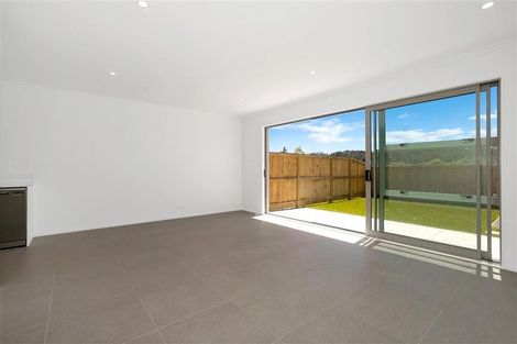 Photo of property in 40 Vincent Mcgrath Crescent, Swanson, Auckland, 0614