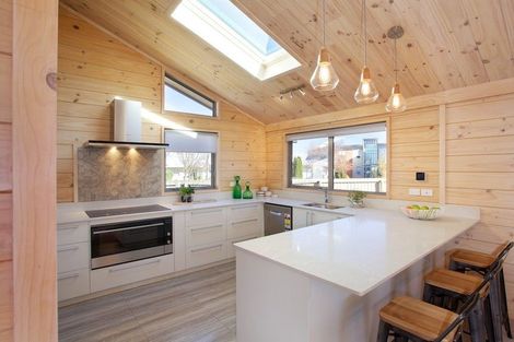 Photo of property in 431 Main South Road, Hornby, Christchurch, 8042
