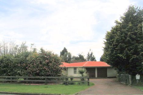 Photo of property in 11 Lynbert Road, Lynmore, Rotorua, 3010