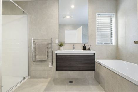 Photo of property in 174 Park Estate Road, Rosehill, Papakura, 2113