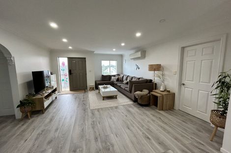 Photo of property in 34a Rogan Street, Mount Roskill, Auckland, 1041