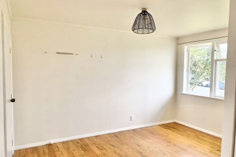Photo of property in 51 Pilkington Road, Panmure, Auckland, 1072