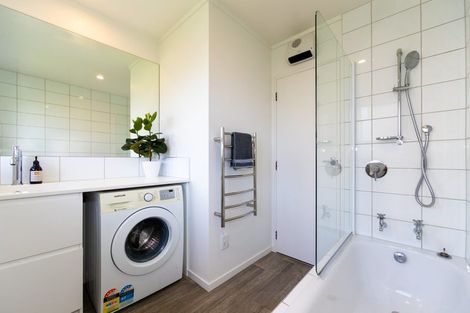 Photo of property in 1/508 Poplar Place, Akina, Hastings, 4122