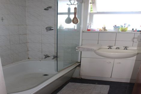 Photo of property in 1/59 Mcannalley Street, Manurewa East, Auckland, 2102