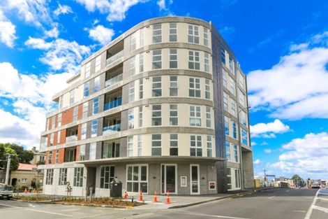 Photo of property in 3/246g Khyber Pass Road, Grafton, Auckland, 1023