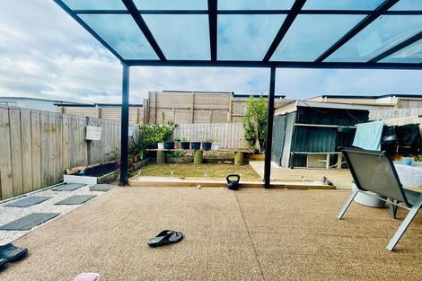 Photo of property in 5b Poruru Close, Papakura, 2110