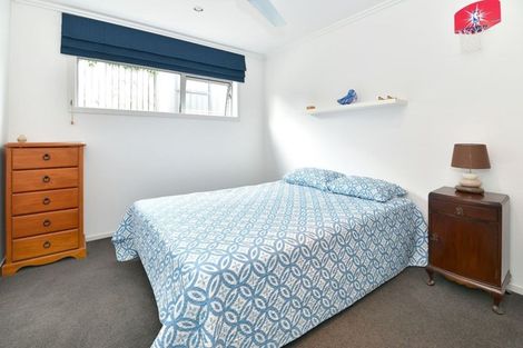 Photo of property in 37a Shakespear Road, Army Bay, Whangaparaoa, 0930