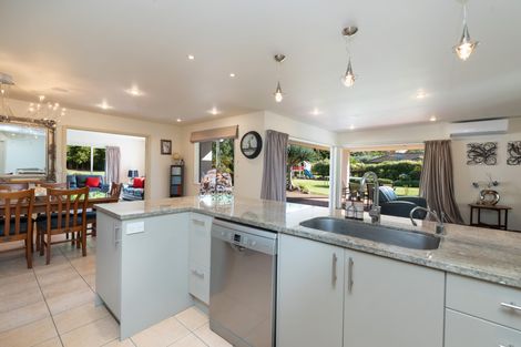 Photo of property in 32 Blue Marlin Drive, Kerikeri, 0230