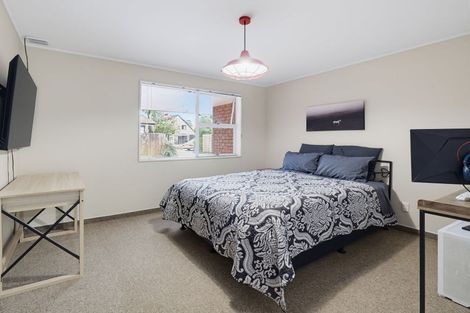 Photo of property in 3 Hill Court, Awapuni, Palmerston North, 4412