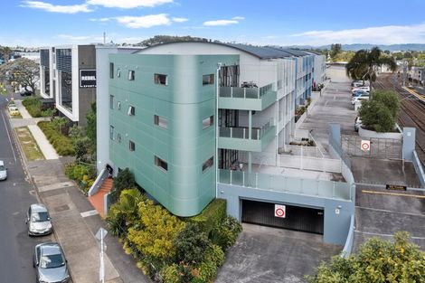 Photo of property in 304/3 Morningside Drive, Morningside, Auckland, 1025