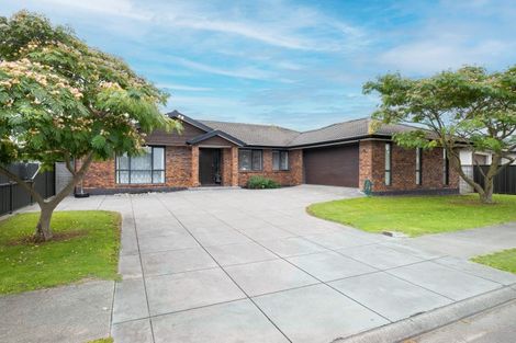 Photo of property in 12 Delta Mews Place, Clive, 4102