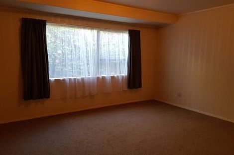 Photo of property in 907 Beach Road, Waiake, Auckland, 0630