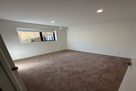 Photo of property in 20 Baumea Rise, Massey, Auckland, 0614