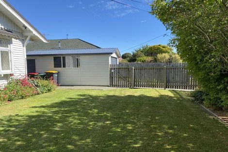 Photo of property in 15 Euston Street, Riccarton, Christchurch, 8041
