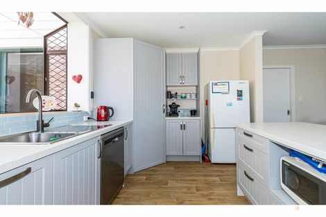 Photo of property in 37 Opie Street, Waimate, 7924