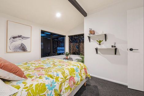 Photo of property in 1/22 Manuwai Road, Torbay, Auckland, 0630