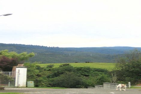 Photo of property in 55 Aniseed Grove, Timberlea, Upper Hutt, 5018