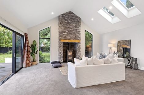 Photo of property in 117 Glandovey Road, Strowan, Christchurch, 8052