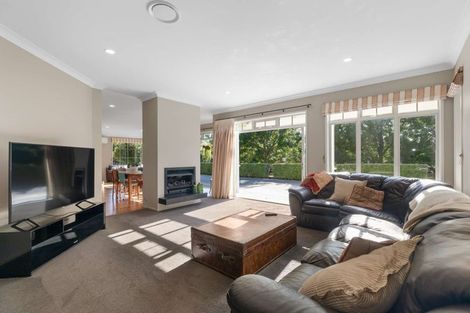 Photo of property in 6 Millbrook Drive, Waiuku, 2683