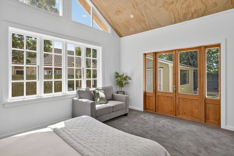 Photo of property in 1/178 Gayhurst Road, Dallington, Christchurch, 8061