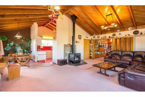 Photo of property in 58 Royal Park Drive, Parklands, Christchurch, 8083