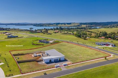 Photo of property in 2 Fernbird Grove, Kerikeri, 0294