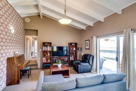 Photo of property in 15 Sutherland Street, Tamatea, Napier, 4112