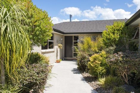 Photo of property in 16 Vantage Place, Omokoroa, 3114