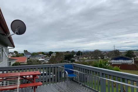 Photo of property in 11 Mataura Place, Clover Park, Auckland, 2019