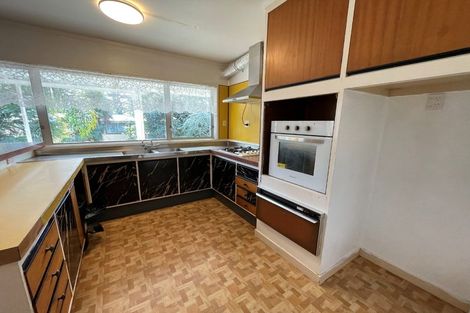 Photo of property in 60b Te Atatu Road, Te Atatu South, Auckland, 0610