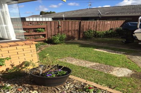 Photo of property in 8 Mirabell Place, Golflands, Auckland, 2013