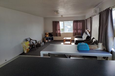 Photo of property in 43 Secretariat Place, Randwick Park, Auckland, 2105