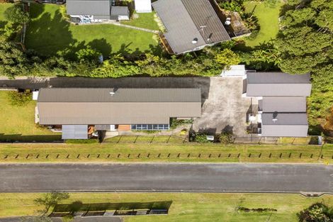 Photo of property in 10 Hillview Road, Waihi Beach, 3611