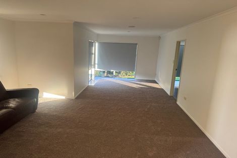 Photo of property in 2 Deerfield Place, Flat Bush, Auckland, 2019