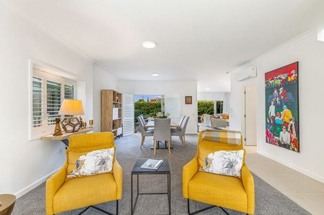 Photo of property in 18 Kensington Drive, Orewa, 0931