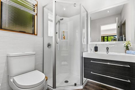 Photo of property in 7 Attwood Road, Paremoremo, Auckland, 0632