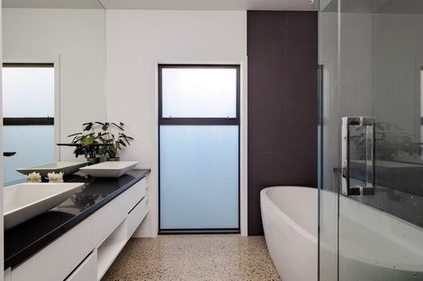 Photo of property in 15 Awatira Drive, Papamoa Beach, Papamoa, 3118