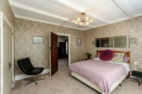 Photo of property in 76 Barrett Street, Westown, New Plymouth, 4310