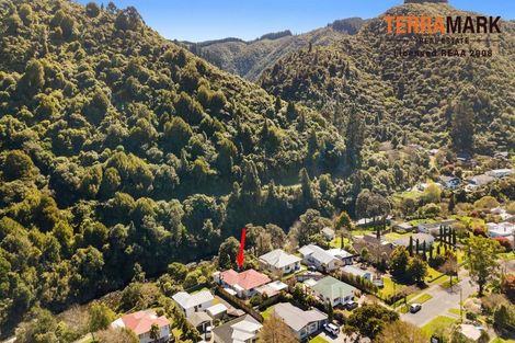 Photo of property in 32 Black Beech Street, Birchville, Upper Hutt, 5018