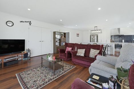 Photo of property in 14 Saint Thomas Avenue, Pyes Pa, Tauranga, 3112