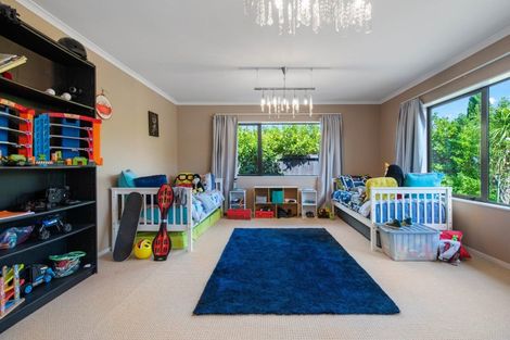 Photo of property in 14 Compton Grove, Huntington, Hamilton, 3210