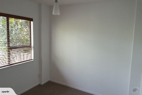 Photo of property in 1/46 Masterton Road, Rothesay Bay, Auckland, 0630