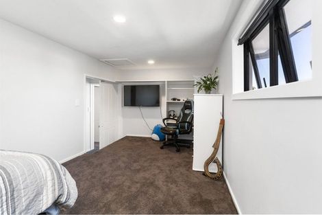 Photo of property in 9 Oaktree Lane, Bishopdale, Christchurch, 8053