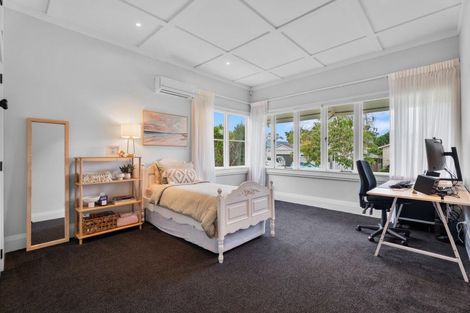 Photo of property in 84 Marsden Avenue, Mount Eden, Auckland, 1024