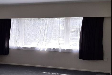 Photo of property in 6 Croft Grove, Moera, Lower Hutt, 5010