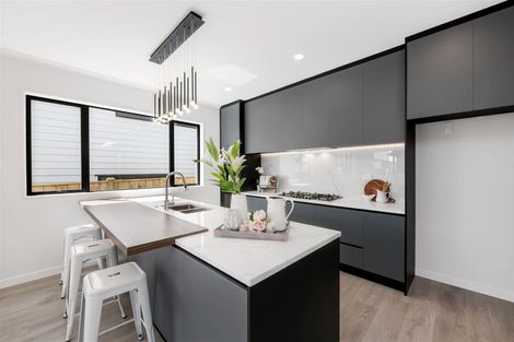 Photo of property in 19 Aklander Rise, Flat Bush, Auckland, 2019
