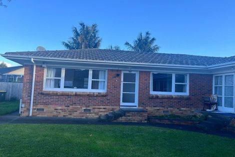 Photo of property in 1/11 Hooker Place, Papatoetoe, Auckland, 2025