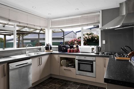 Photo of property in 115 Victoria Street, Hawera, 4610