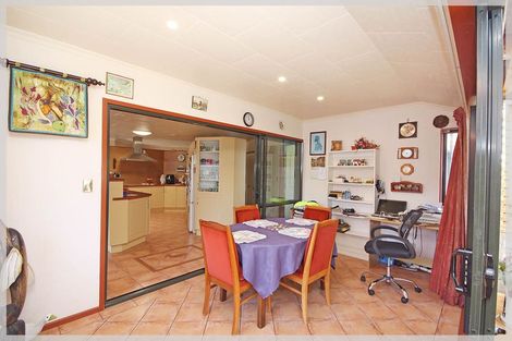 Photo of property in 5 Teppett Place, Foxton Beach, Foxton, 4815