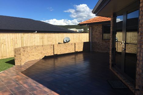 Photo of property in 2 Mooring Close, Haruru, 0204